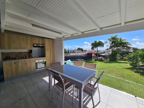 Bungalow F2 Sea View