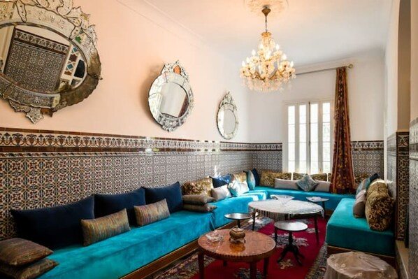 Interior - LUXURIOUS AND ELEGANT VILLA IN THE HEART OF TANGER (tanger)