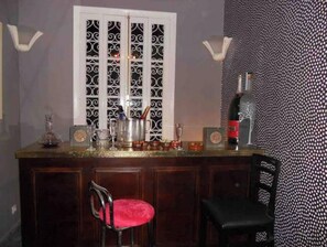 Bar (on property) - LUXURIOUS AND ELEGANT VILLA IN THE HEART OF TANGER (tanger)