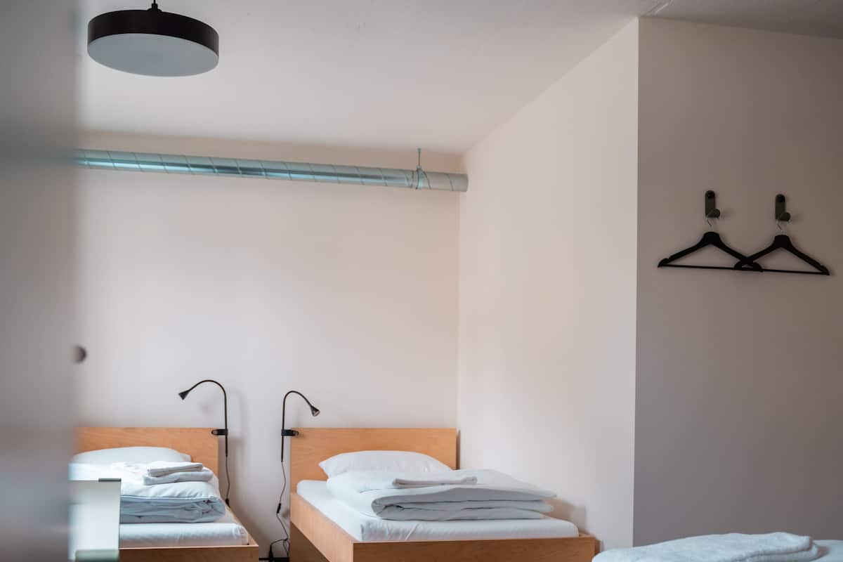 Family Room (Laundrette)