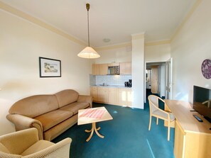TV - Meerblickappartement Nr. 13 in der Villa Anna in Sassnitz auf Rügen (Sassnitz)