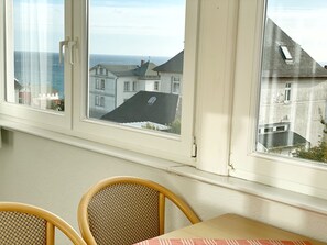 Interior - Meerblickappartement Nr. 13 in der Villa Anna in Sassnitz auf Rügen (Sassnitz)