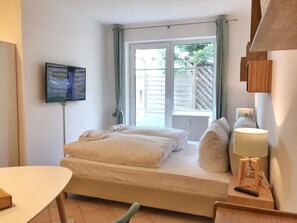 Reisekinderbett, kostenloses WLAN, Bettwäsche