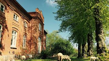 Enceinte de lâhĂ©bergement