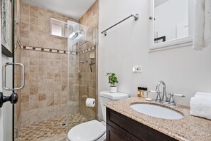 Een douche, een haardroger