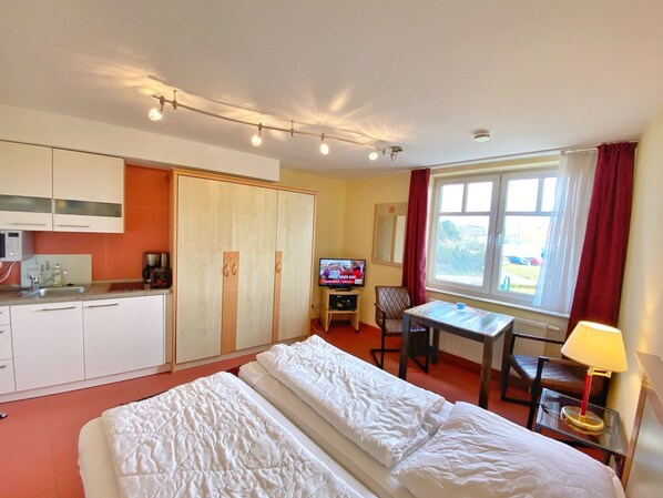 Free WiFi, bed sheets - Apartment 309 - Roundel at the Jasmundtherme (Neddesitz)