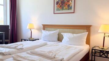 Free WiFi, bed sheets