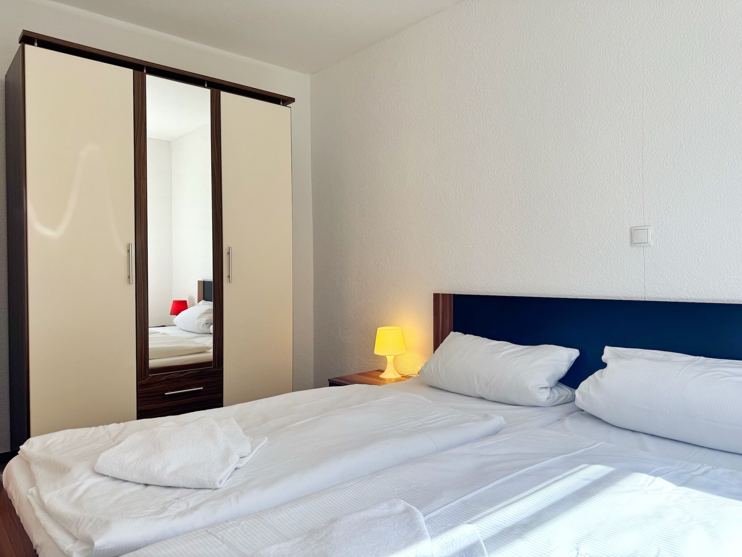 2 bedrooms, desk, travel crib, free WiFi