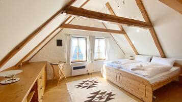 3 Schlafzimmer, Bügeleisen/Bügelbrett, Bettwäsche