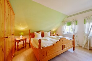 1 bedroom, free WiFi, bed sheets - Landhaus Vilmnitz, Wohnung 1 (Vilmnitz)