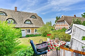 Outdoor dining - Landhaus Vilmnitz, Wohnung 8 (Vilmnitz)