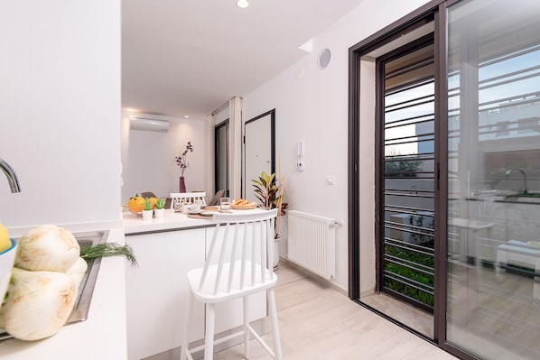 Interior - Le Rez De Jardin (La Marsa)