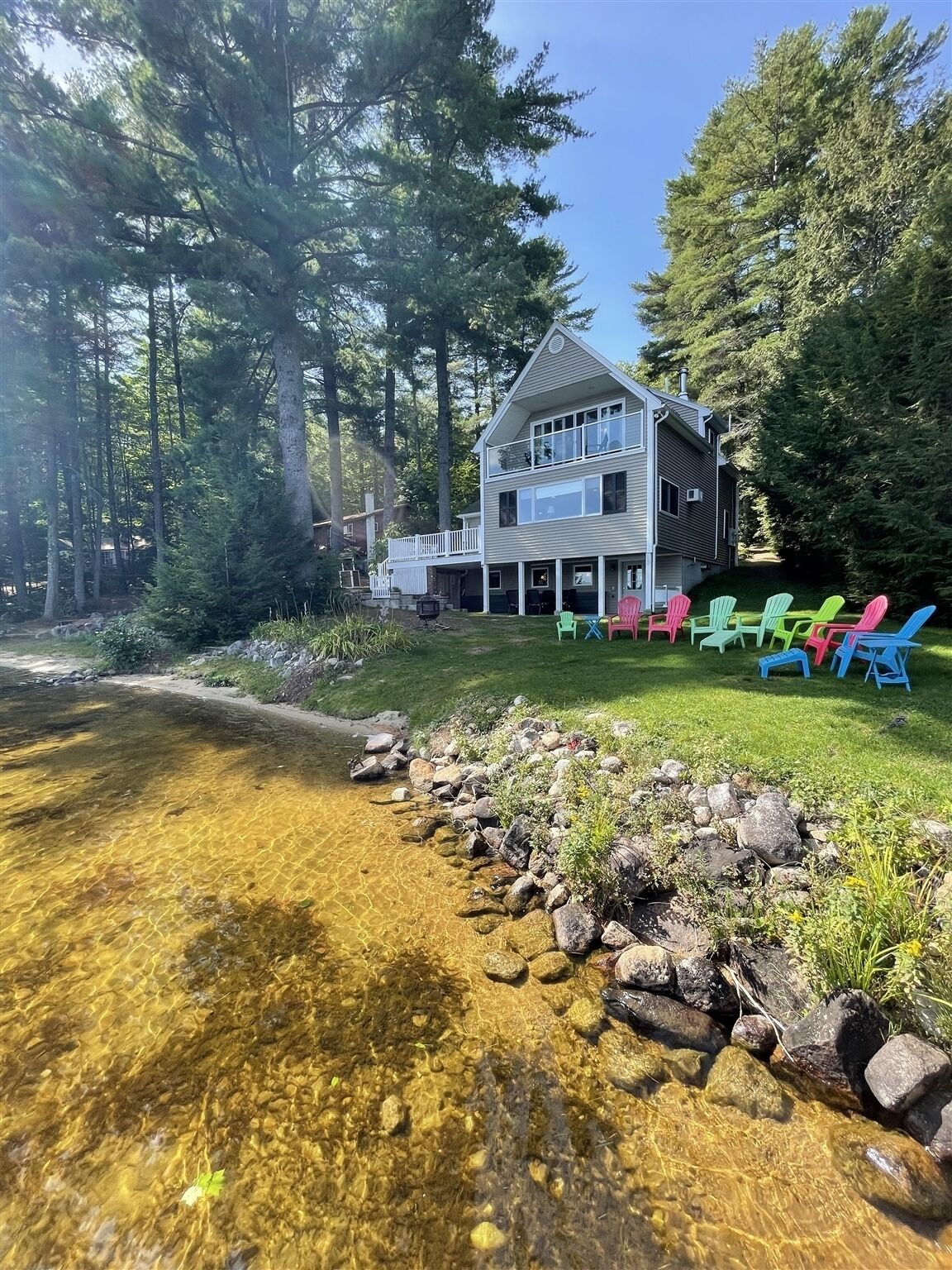 WOODS POND SHOREFRONT