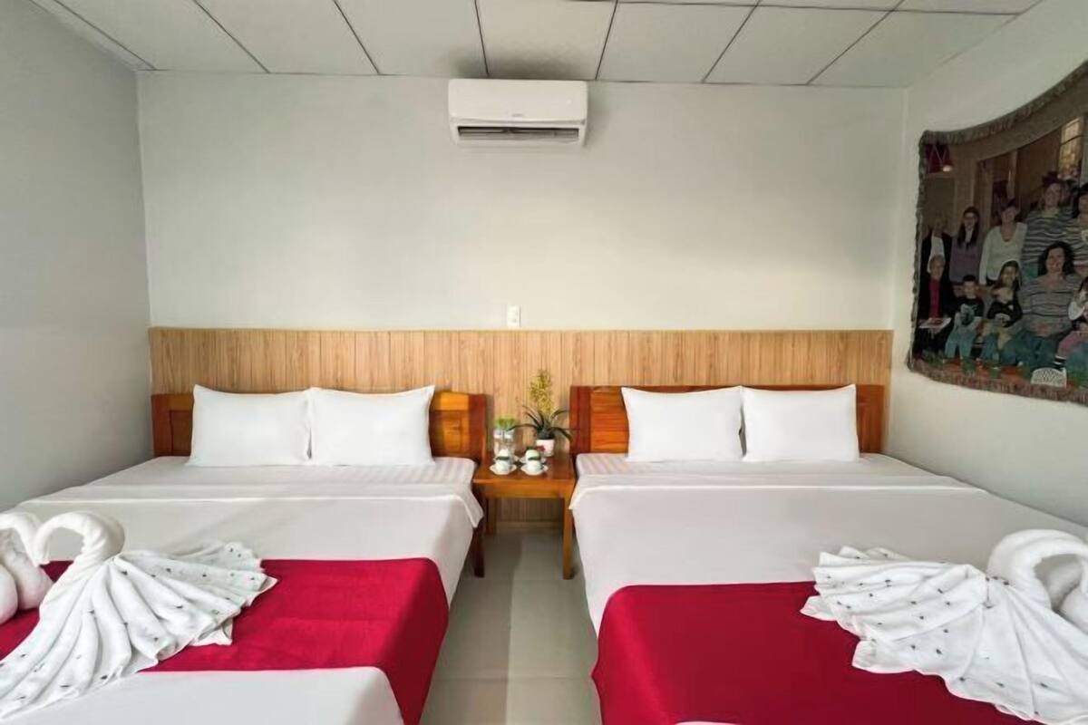 1 habitación, ropa de cama de alta calidad, cubrecamas y minibar