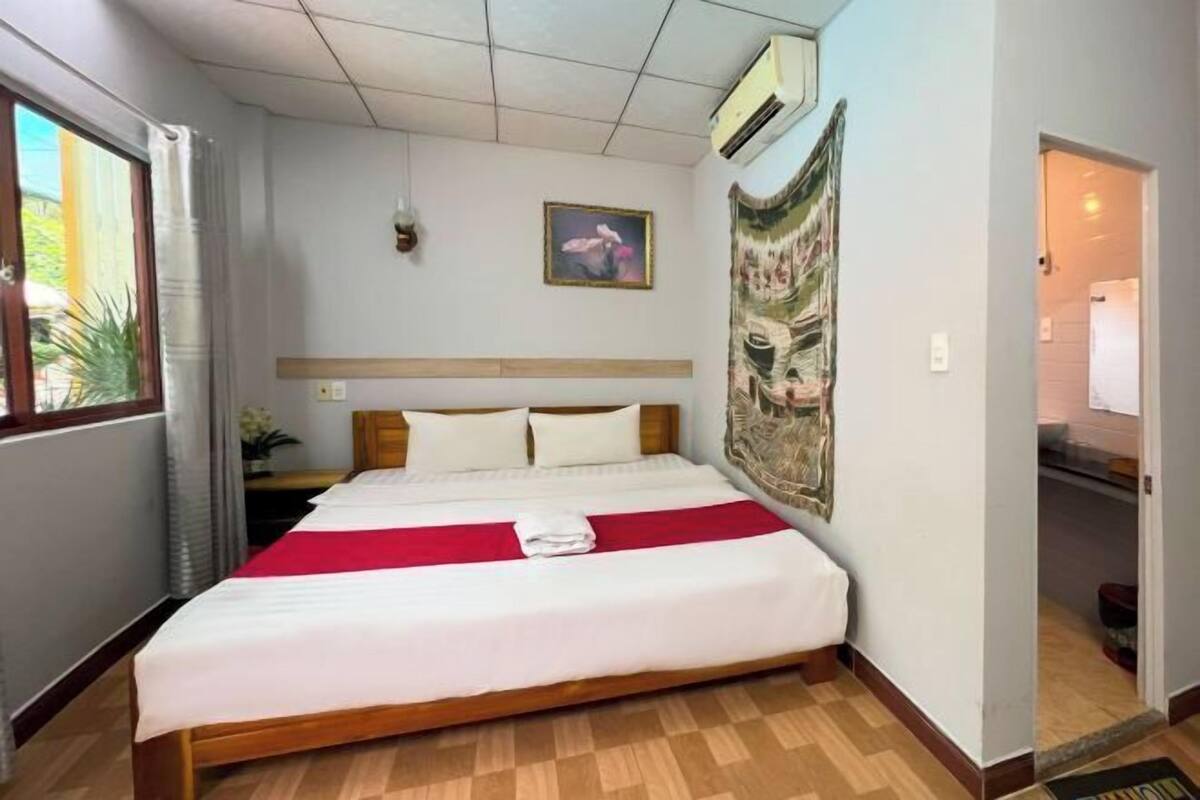 1 habitación, ropa de cama de alta calidad, cubrecamas y minibar