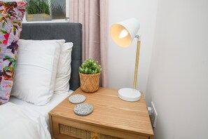 2 chambres, fer et planche Ă repasser, Wi-Fi gratuit, draps fournis