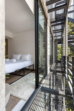 3 bedrooms, iron/ironing board, travel cot, WiFi