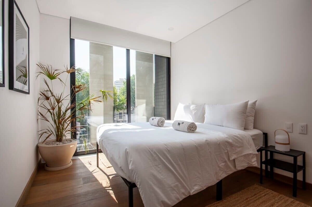 3 bedrooms, iron/ironing board, travel cot, WiFi