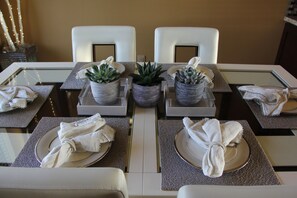 Dining - THIS IS PERFECT (Sevierville)