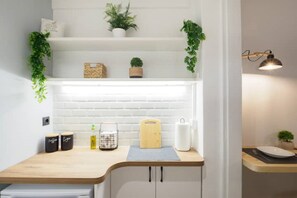 Interior - Neoclassical house with backyard access  (Athens)