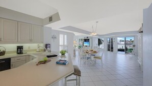 Condo, 1 Queen Bed (Rare riverfront condo with pool, spa,) | Private kitchen - Rare Riverfront Condo With Pool, Spa, and Tennis Court (Marco Island)