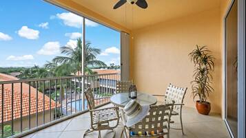 Condo, Multiple Beds (The Provence of Marco PH-3) | Dining