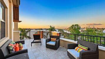 Condo, Multiple Beds (Exquisite condo with unique balcony a) | Property grounds