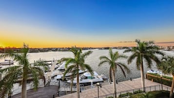 Condo, Multiple Beds (Exquisite condo with unique balcony a) | Property grounds