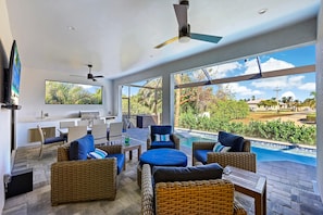 Casa, várias camas (115 South Bahama Avenue) | Parte interna