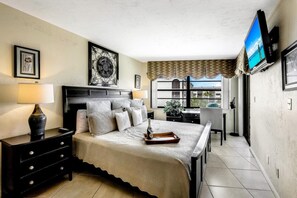 Condo, 1 cama King size (Pleasant condo with spectacular views) | 1 habitación