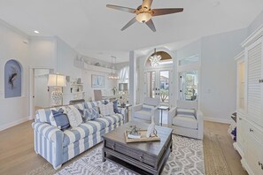 House, Multiple Beds (Alluring waterfront home with W expos) | 4 bedrooms - Alluring Waterfront Home With W Exposure, Pool/dock (Marco Island)