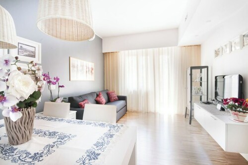 Roma-Incantata, Central, Large Balcony, Next to the main Subway,(Metro A), Park.