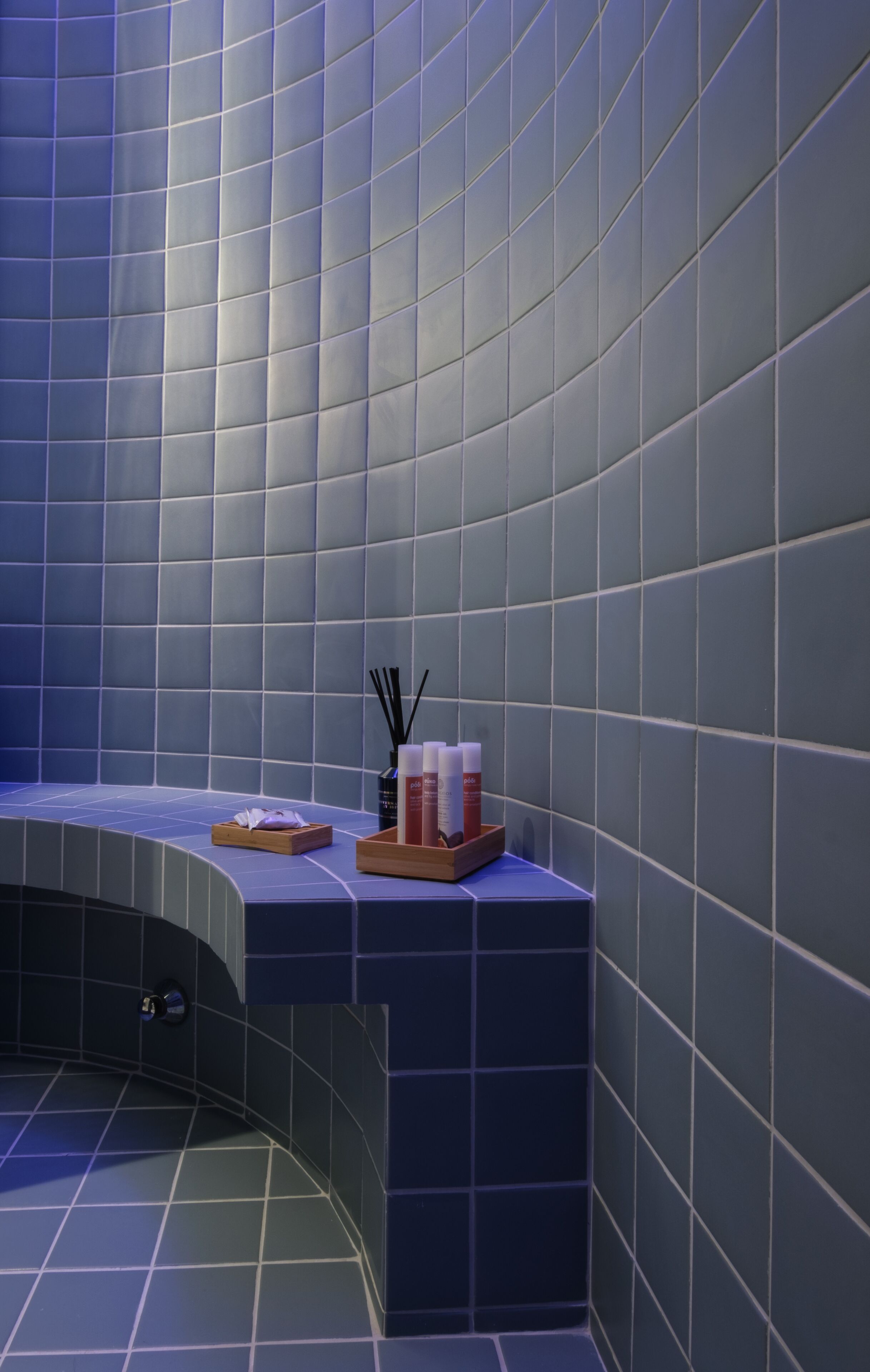 Foto - K23 Color Suites