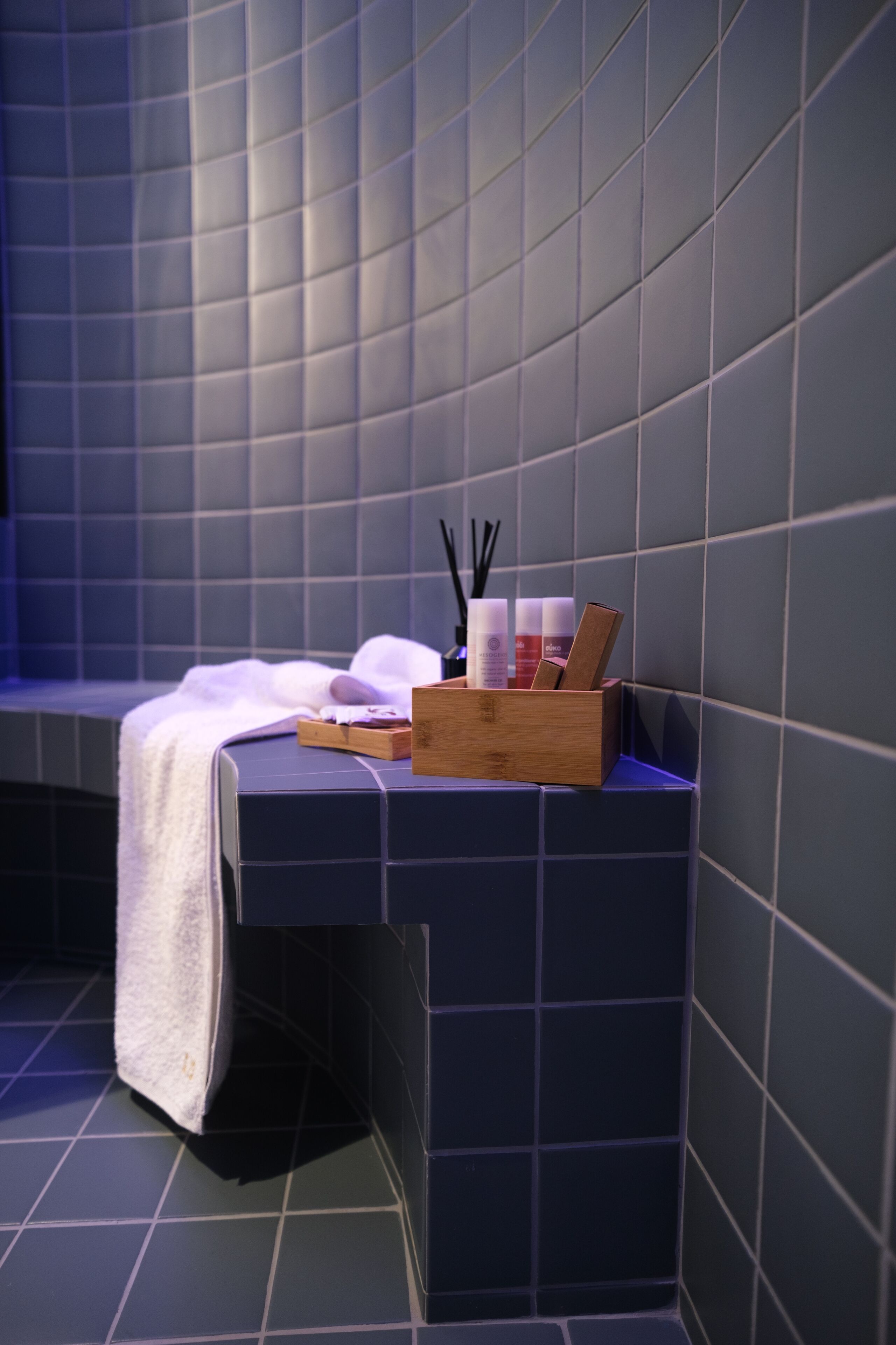 Foto - K23 Color Suites