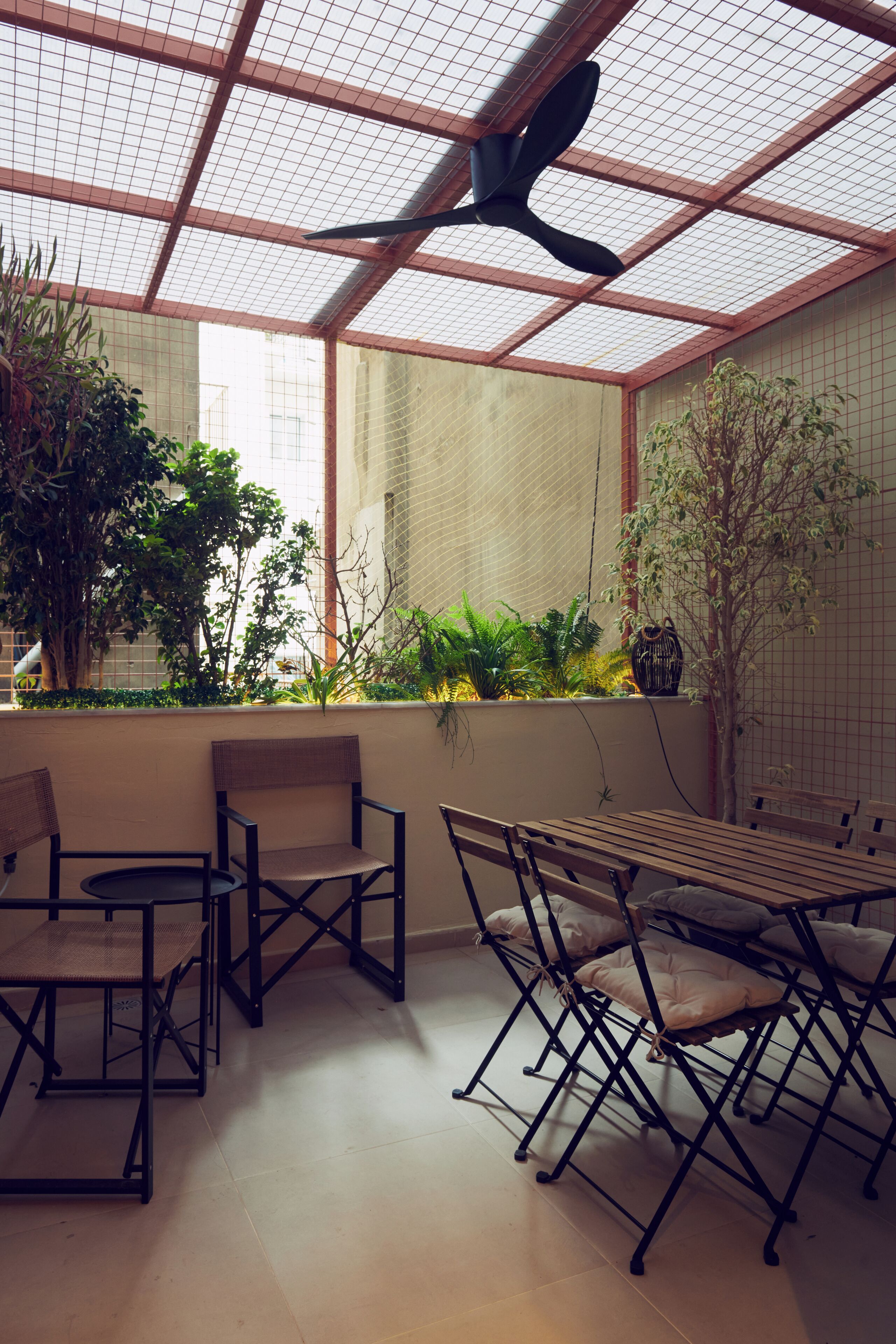 V13 Boho Suite-Veranzerou Street 13 | شرفة/رواق