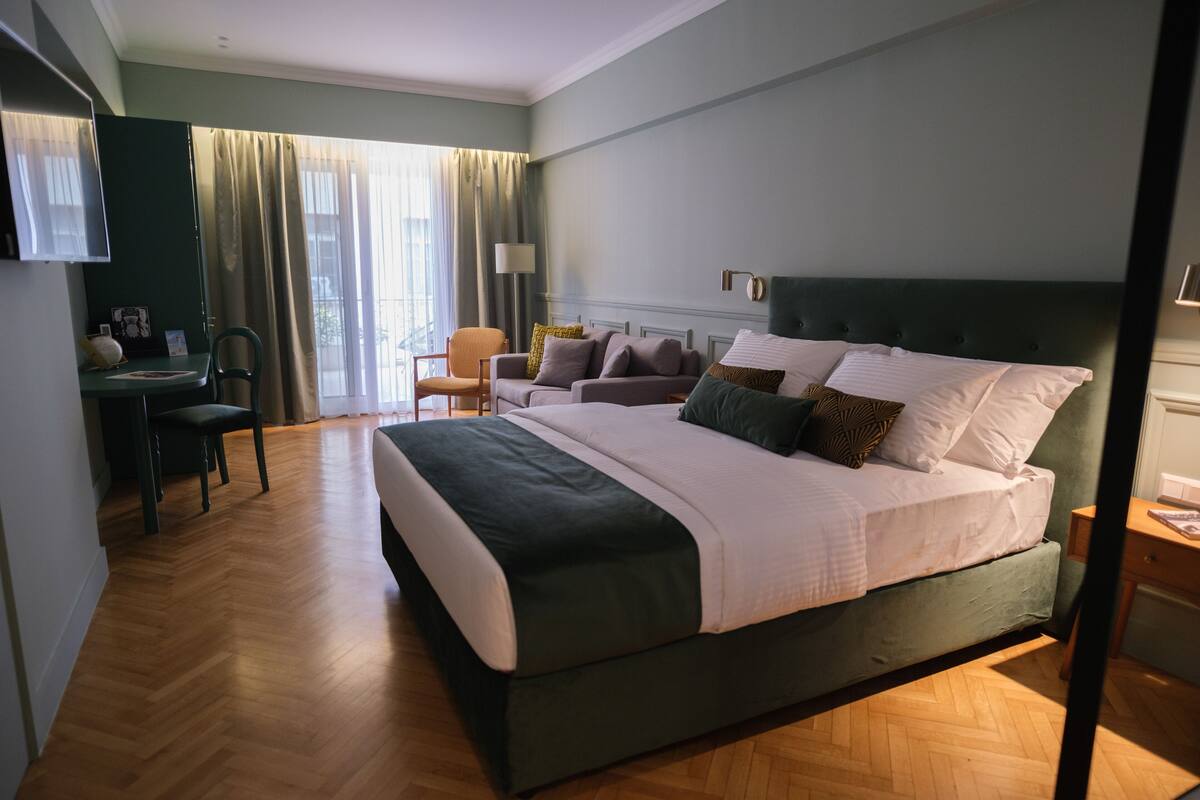 Green Suite | 1 多间卧室、客房内保险箱、遮光窗帘、隔音