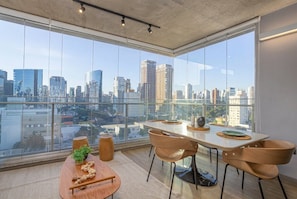 Premium Apartment | Dining