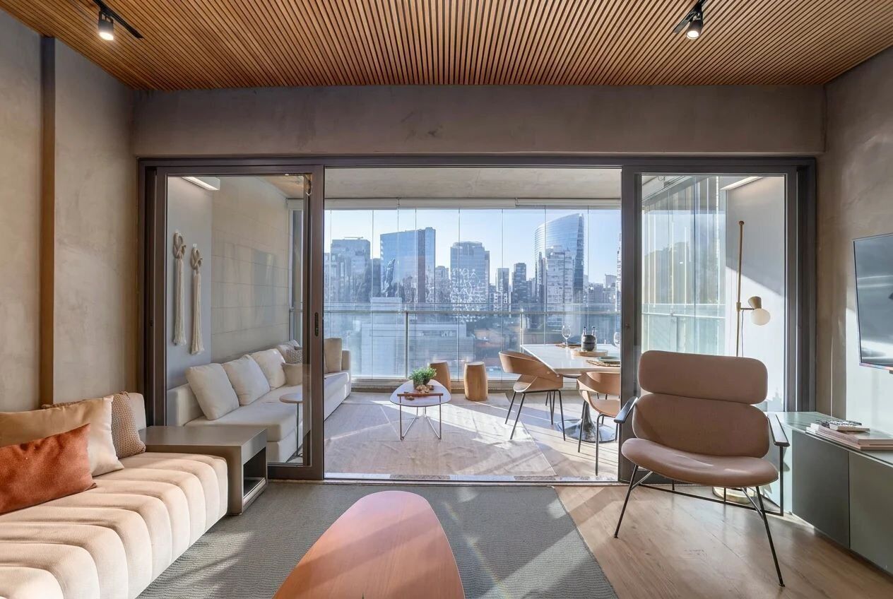 Premium Apartment | Living area | Flat-screen TV