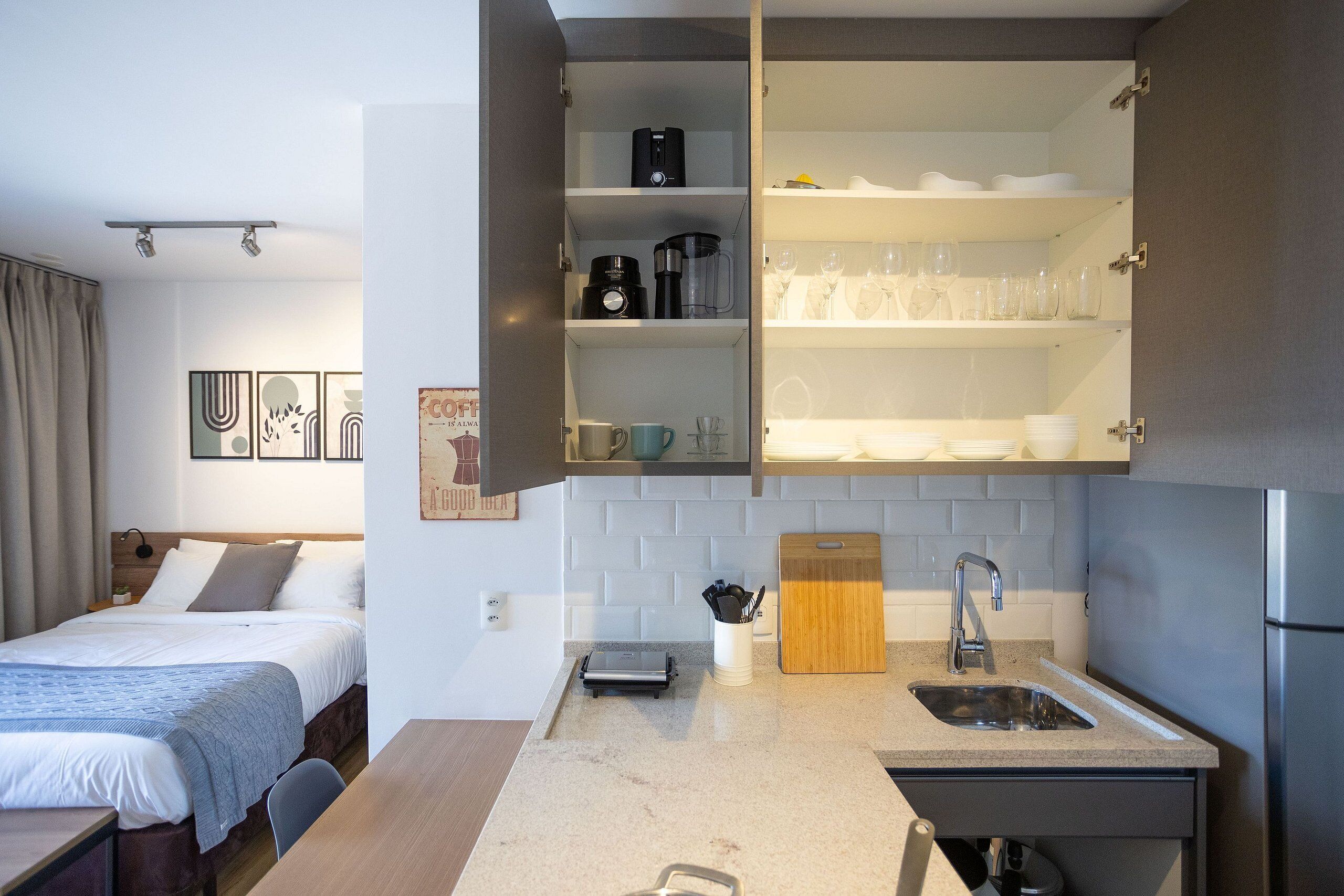 Apartment | Free WiFi, bed sheets