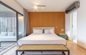 1 bedroom, free WiFi, bed sheets