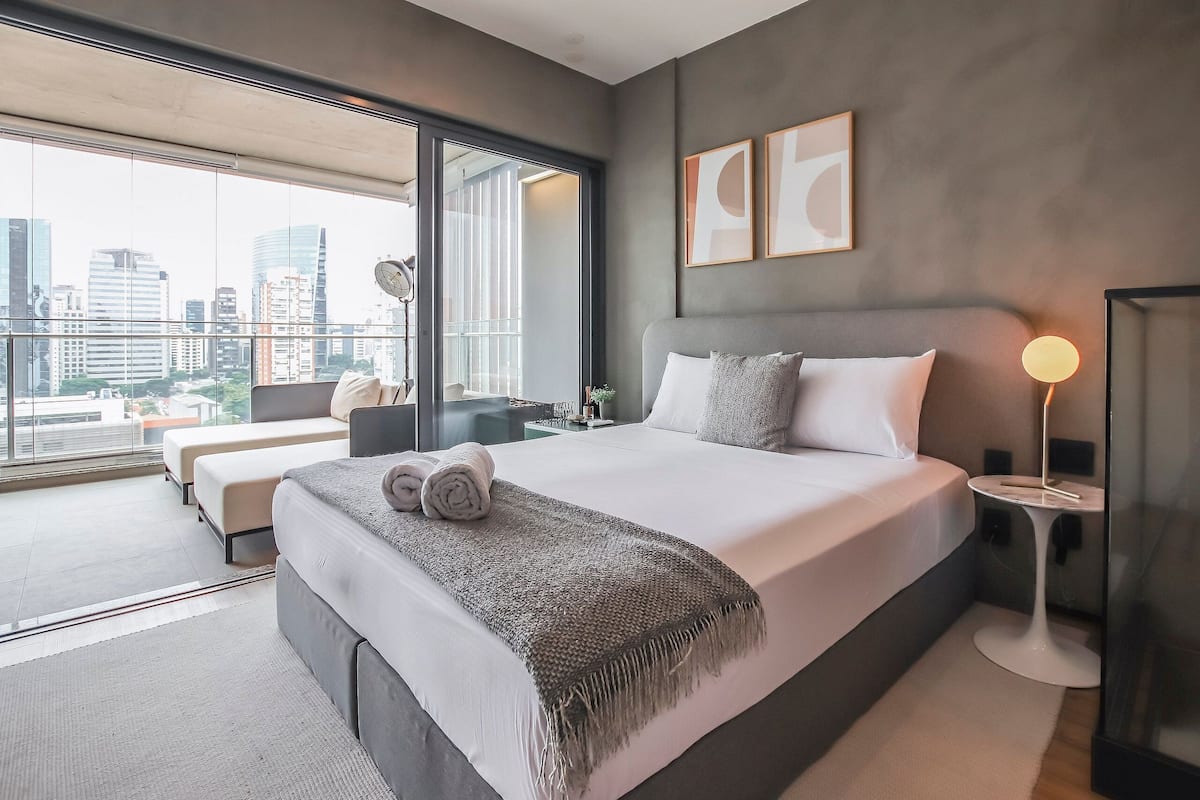 Presidential Apartment | Free WiFi, bed sheets