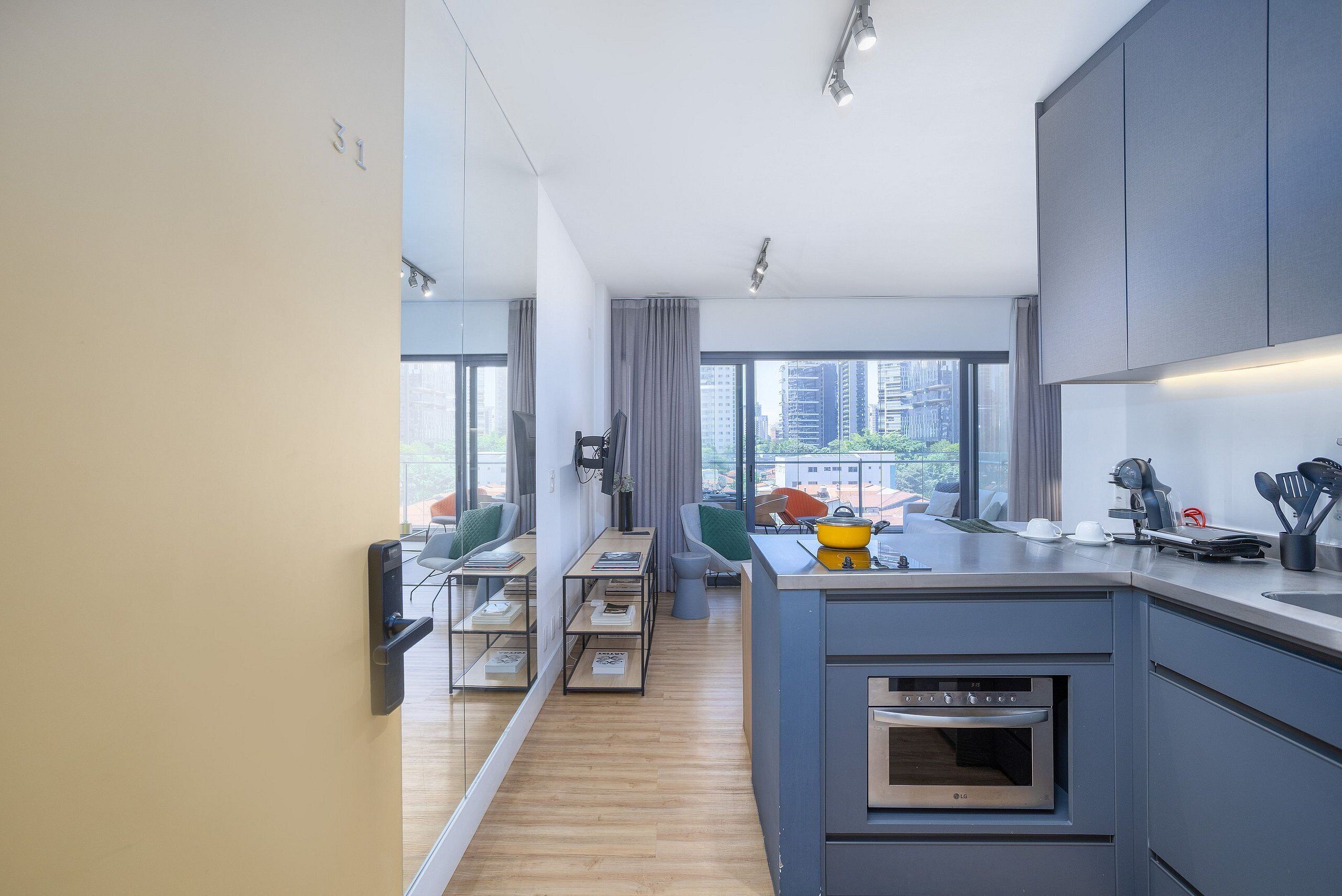 Apartment | Private kitchen | Fridge, microwave, stovetop, espresso maker