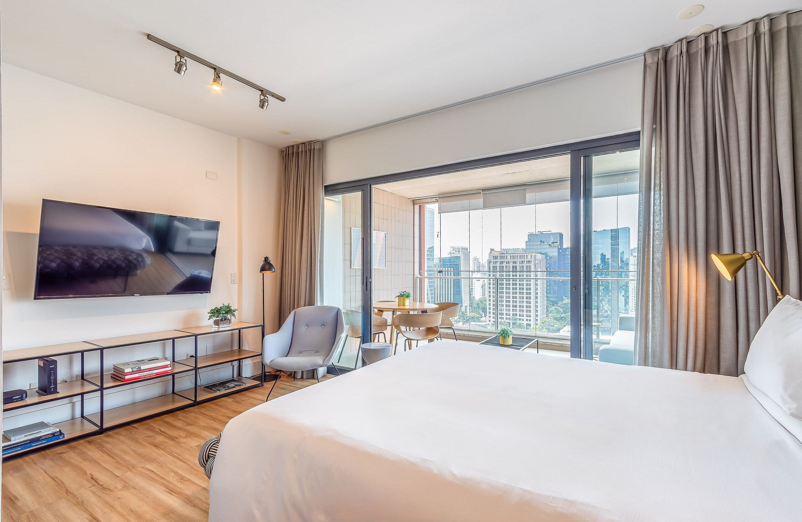 Apartment | Free WiFi, bed sheets