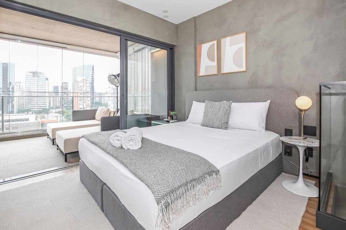Quarto casal superior | 1 quarto, Wi-Fi de cortesia, roupa de cama