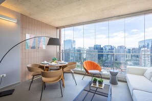 Studio | Living area