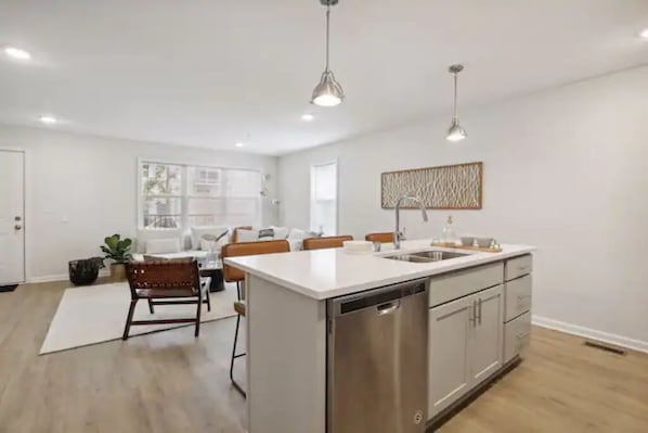 Interior - NEW Insta-Worthy Home Steps From The Lakes (Minneapolis)