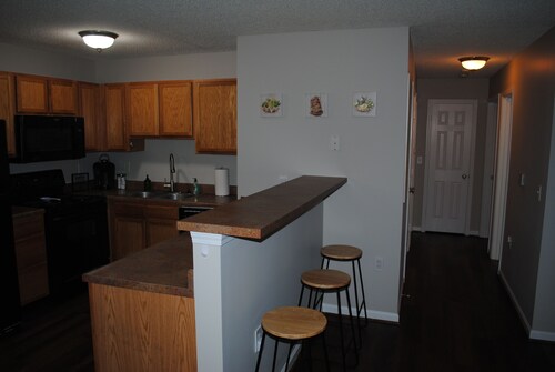 Quit, Cozy, Pet Friendly Condo