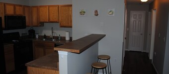 Quit, Cozy, Pet Friendly Condo