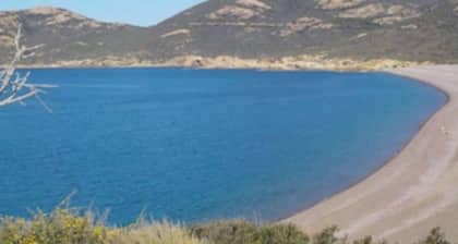 Appart climatisé, piscine chauffée, wifi, 2 chambres, 7 min plage, 1 min riviÚre