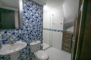 淋浴設備、提供毛巾、番梘